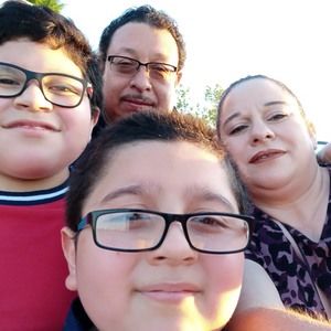 Meet your Posher, Leticia